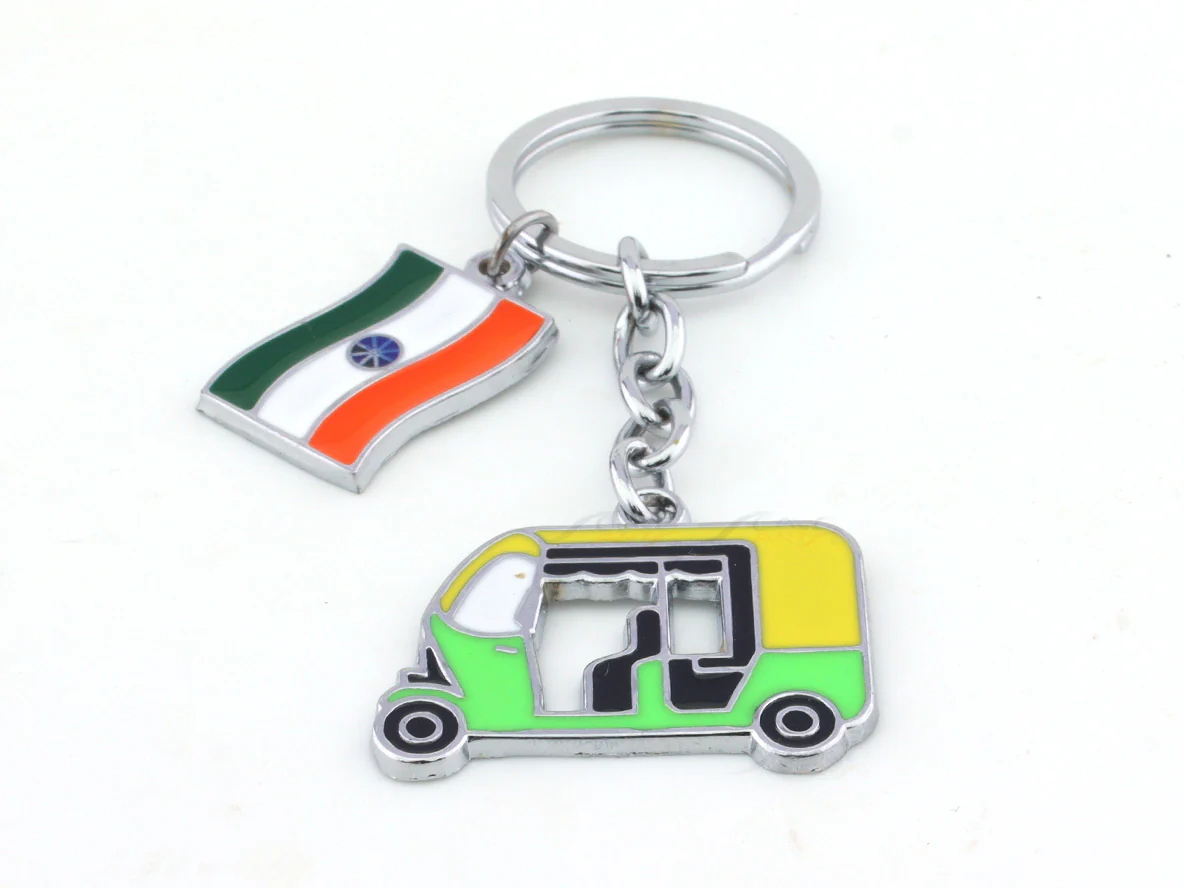 Autorikshaw green metal keyring / keychain